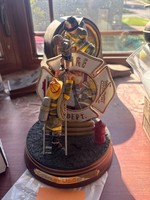 Courage Under Fire Figurine