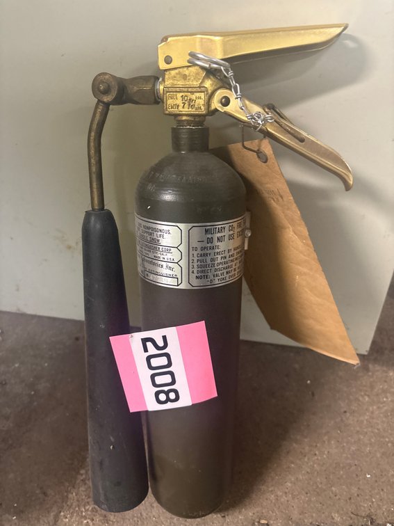 Military CO2 fire extinguisher