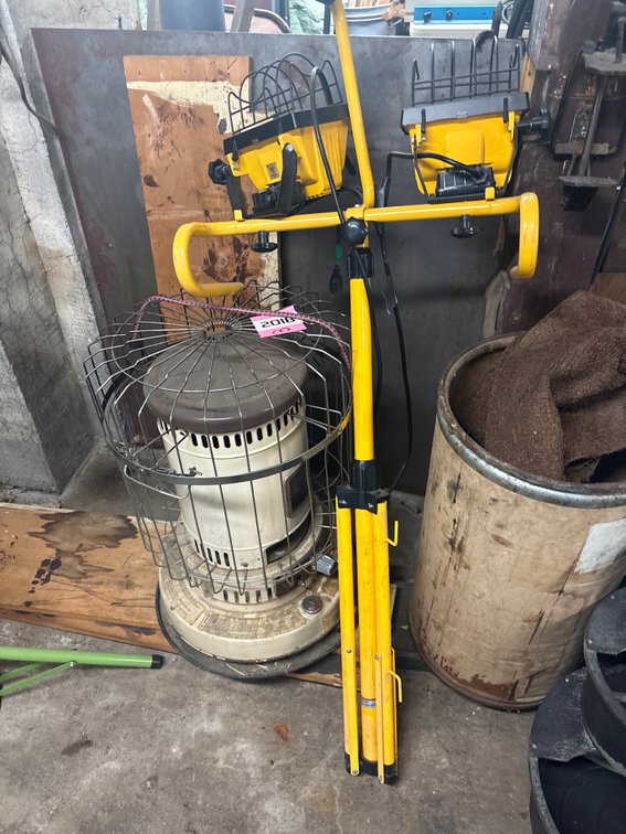 Imarflex kerosene heater and dual spotlight