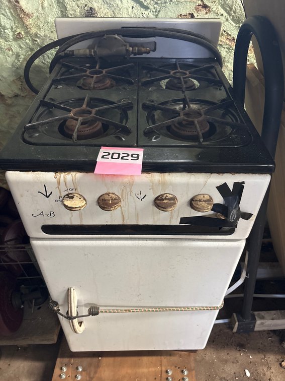White & Black Enamel Propane Stove