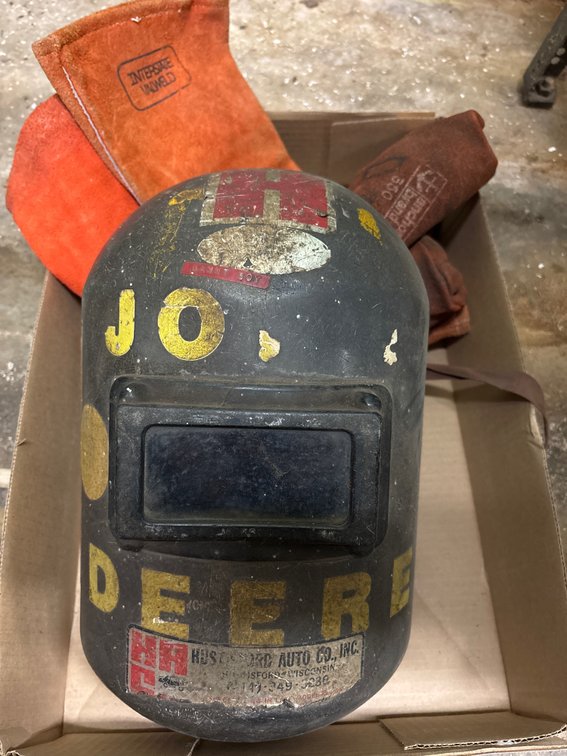 Welding Helmet, Gloves & Sleeves