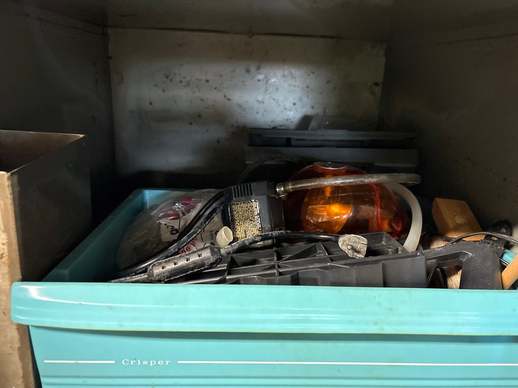 Container & contents