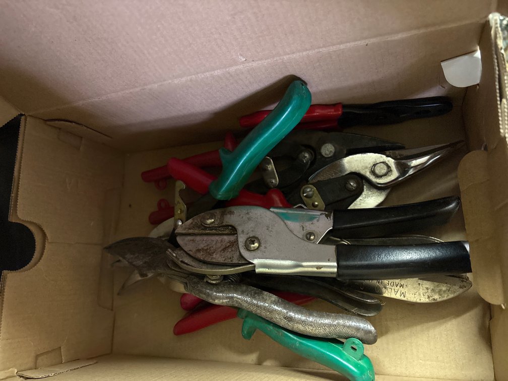 Tin snips