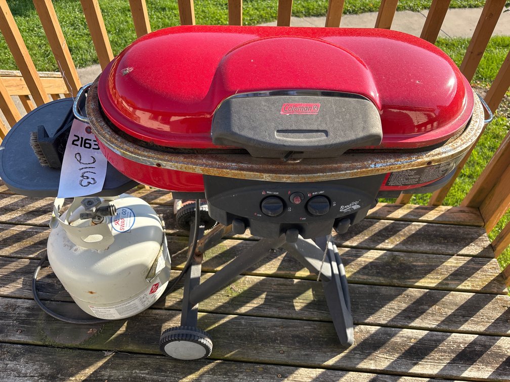 Coleman Portable Propane Grill & Propane Tank