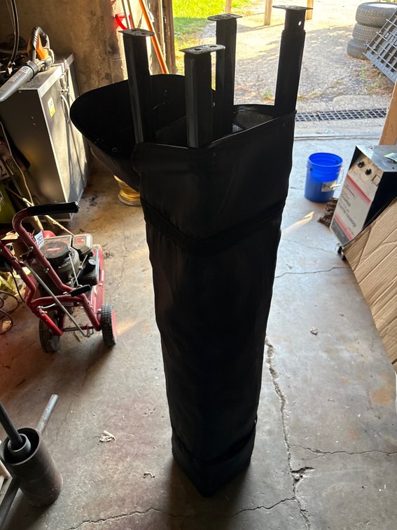 Collapsible canopy