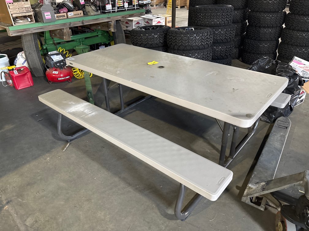 Lifetime 6ft Folding Picnic Table