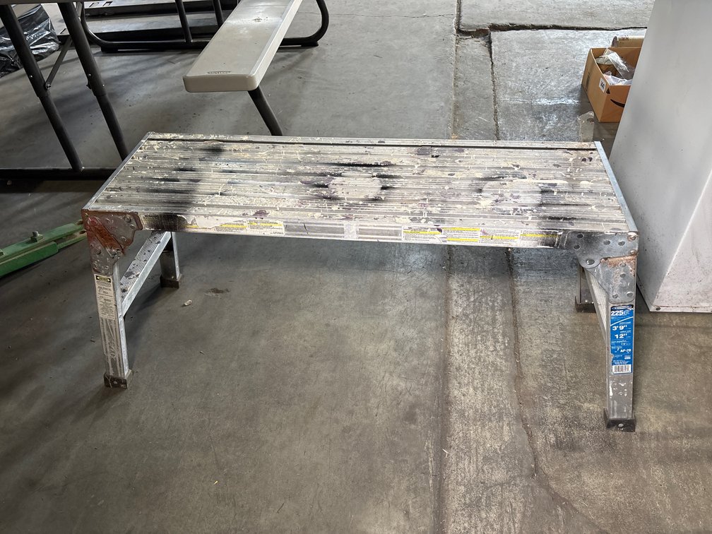 Werner AP-20 Work Platform