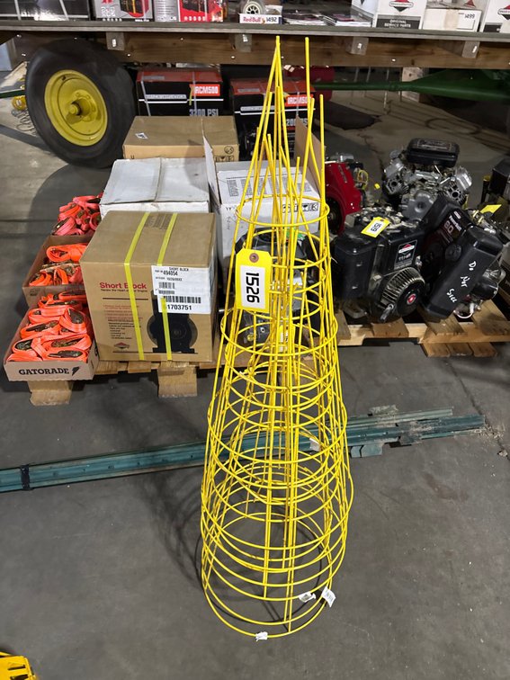 (6) Tomato Cages