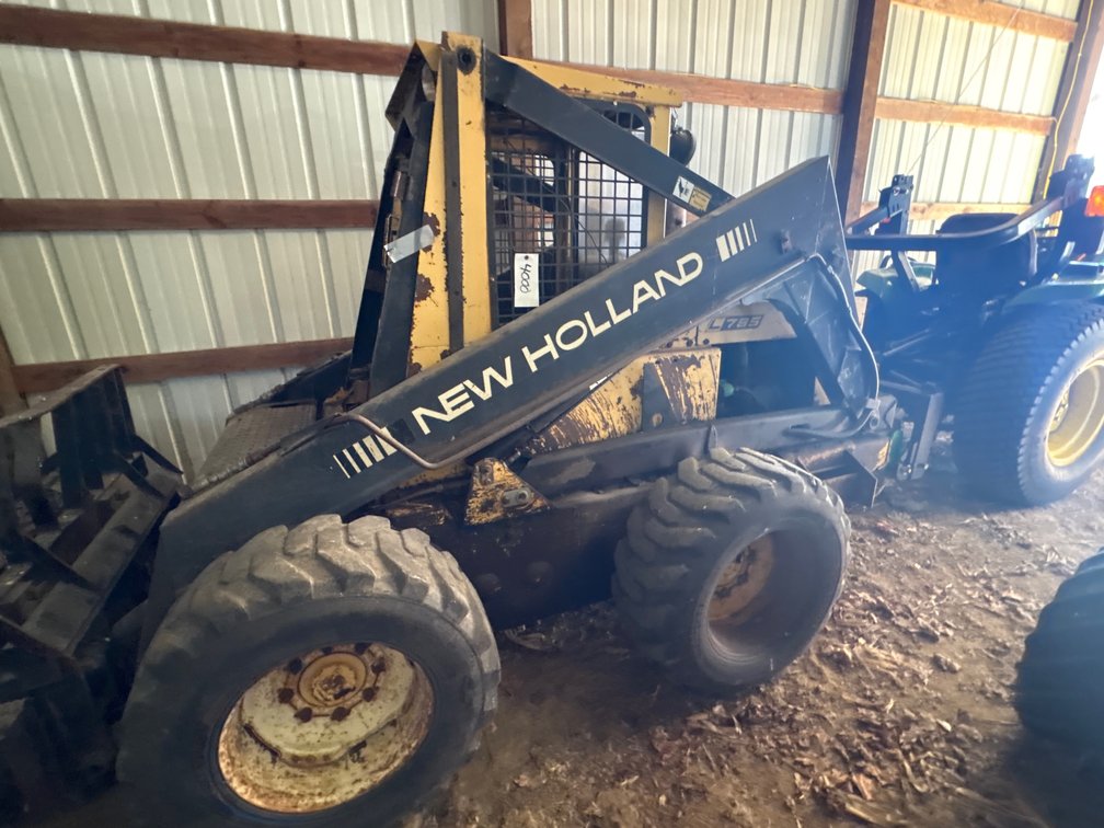 1988 New Holland L785 Skidsteer