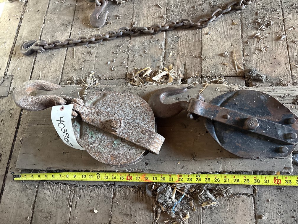 (2) snatch blocks