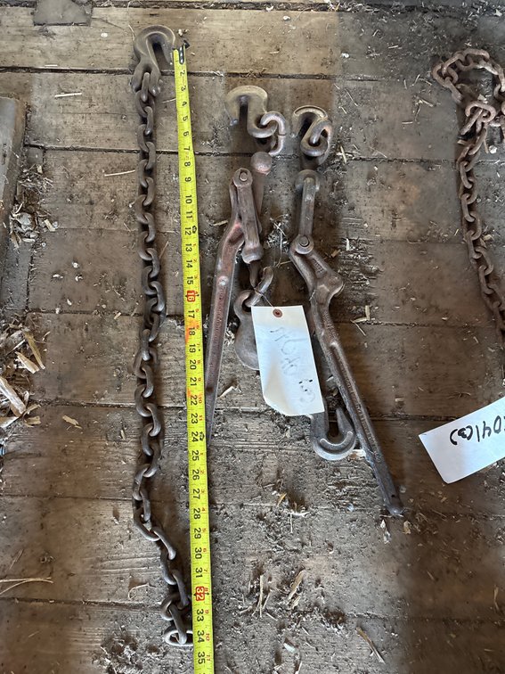 (2) binders and chain