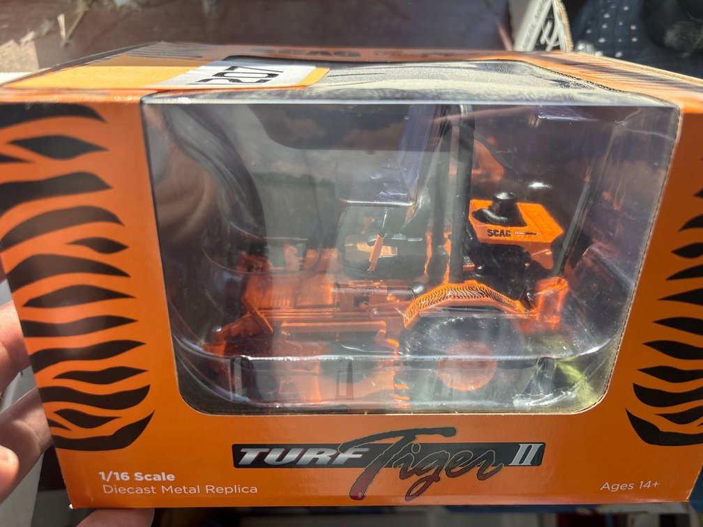1/16 scale Scag Turf Tiger Diecast
