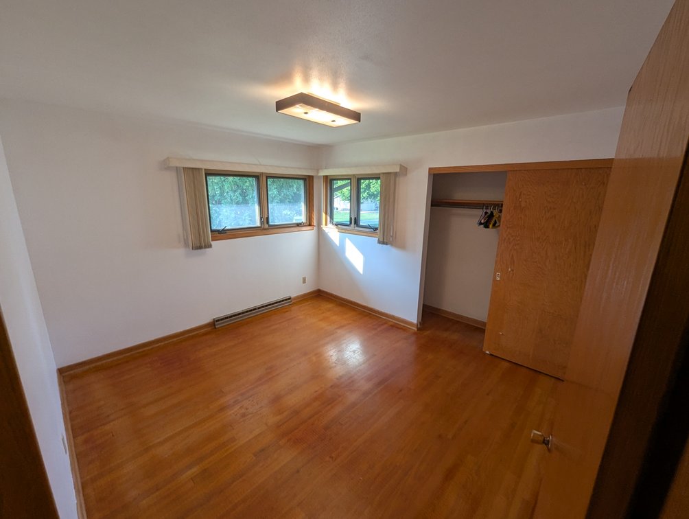 Image for Slinger 3-Bdrm Ranch with Beach & Dock Access