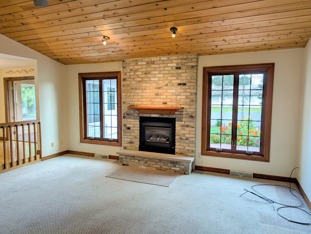 Image for 306 W Leonard St, Watertown 4-bdrm Home For Sale