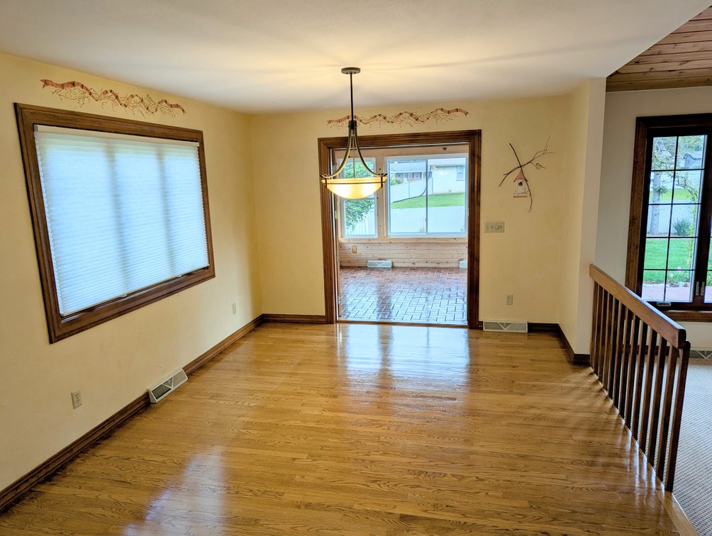 Image for 306 W Leonard St, Watertown 4-bdrm Home For Sale