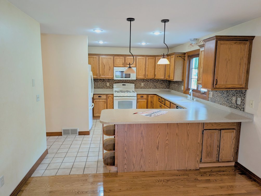 Image for 306 W Leonard St, Watertown 4-bdrm Home For Sale
