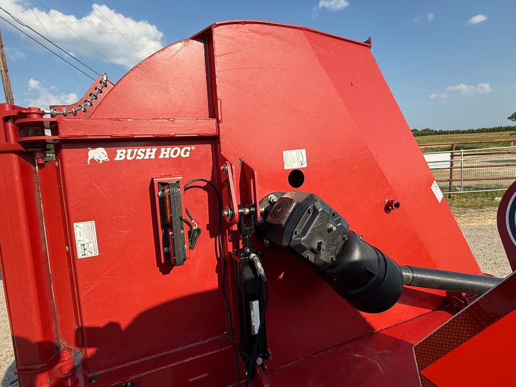 Image for SOLDBush hog 2215 Flex Wing Shredder