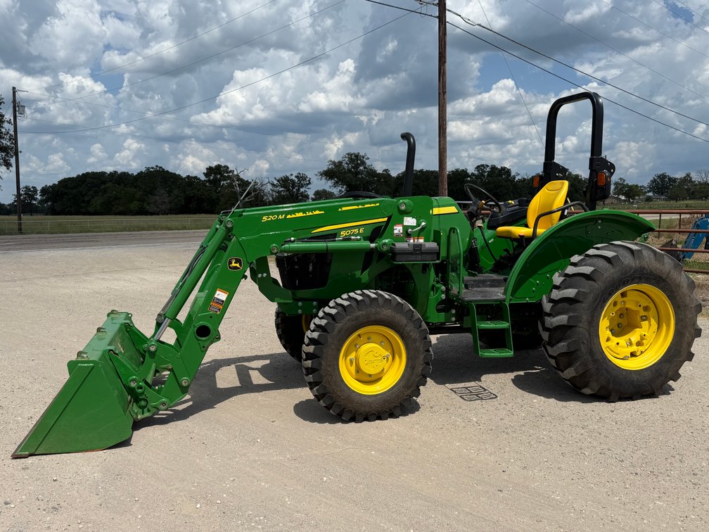 Image for John Deere 5075E Ag Utility Tractor