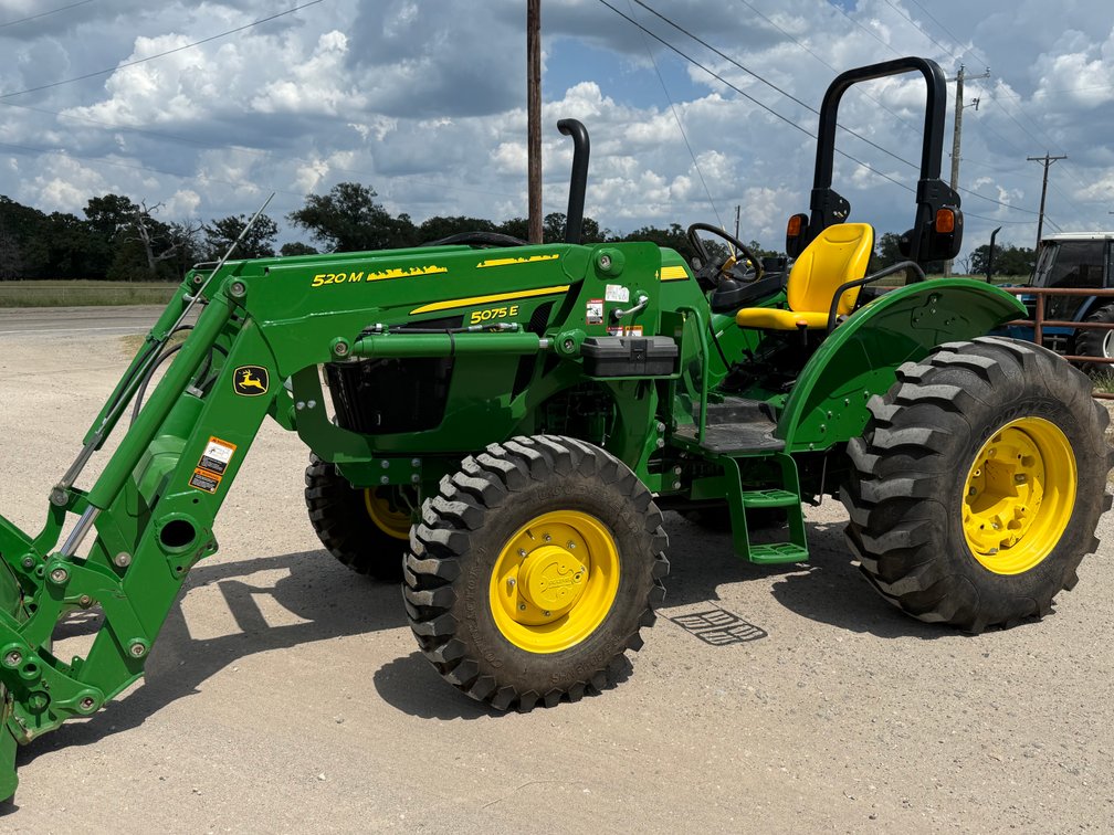 Image for John Deere 5075E Ag Utility Tractor