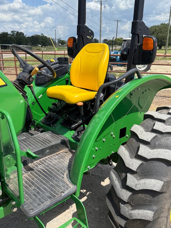 Image for John Deere 5075E Ag Utility Tractor