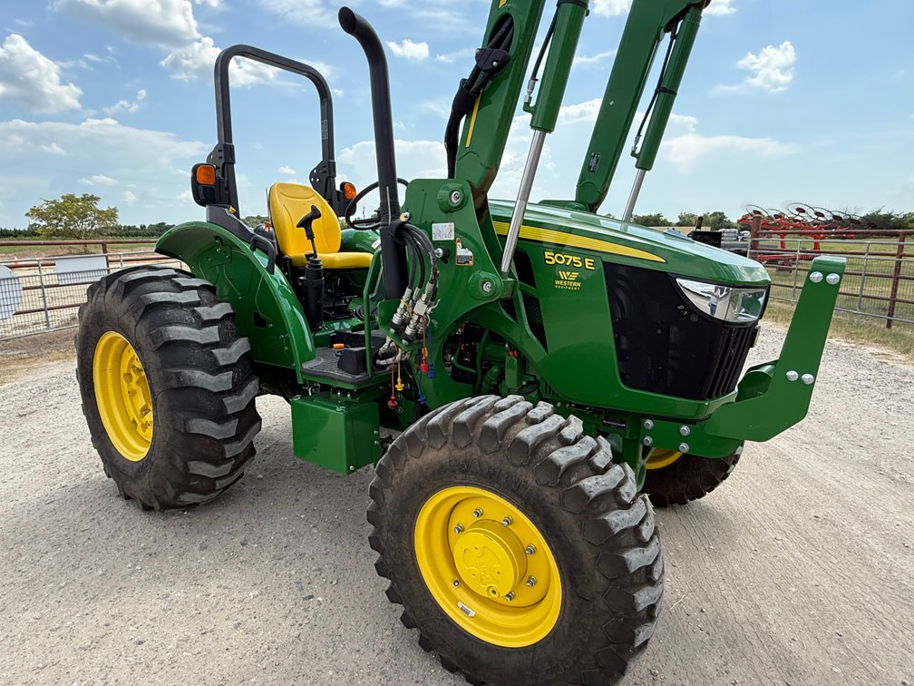 Image for John Deere 5075E Ag Utility Tractor