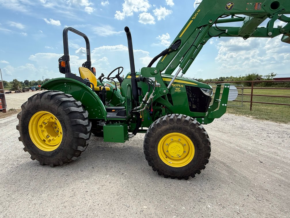 Image for John Deere 5075E Ag Utility Tractor