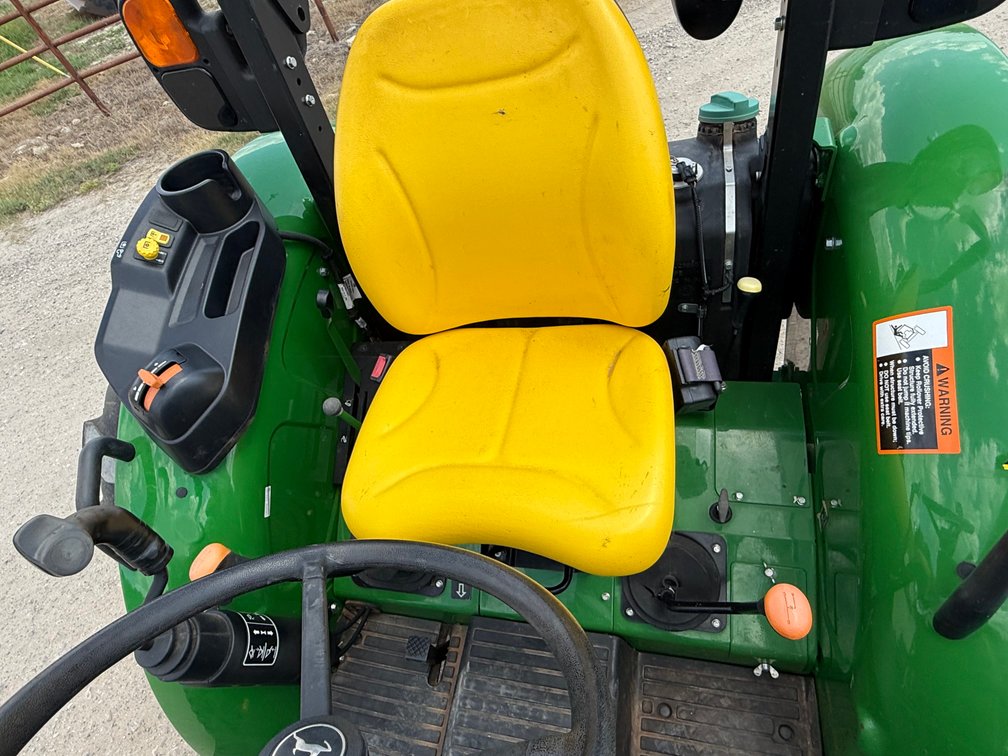 Image for John Deere 5075E Ag Utility Tractor