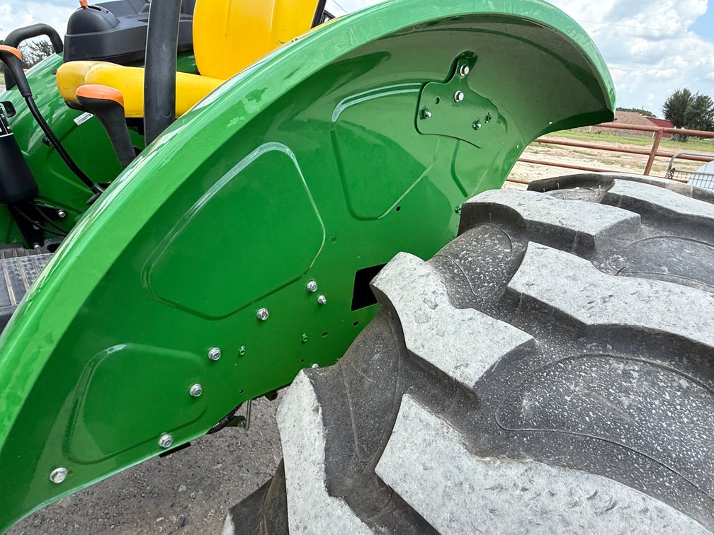 Image for John Deere 5075E Ag Utility Tractor