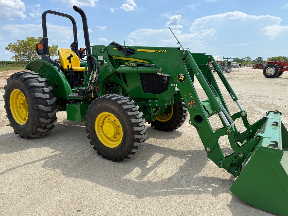 Image for John Deere 5075E Ag Utility Tractor