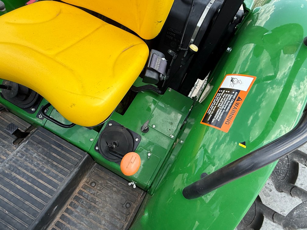 Image for John Deere 5075E Ag Utility Tractor