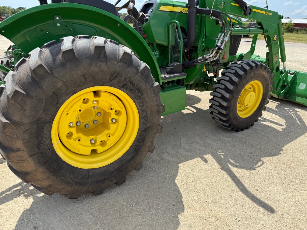 Image for John Deere 5075E Ag Utility Tractor