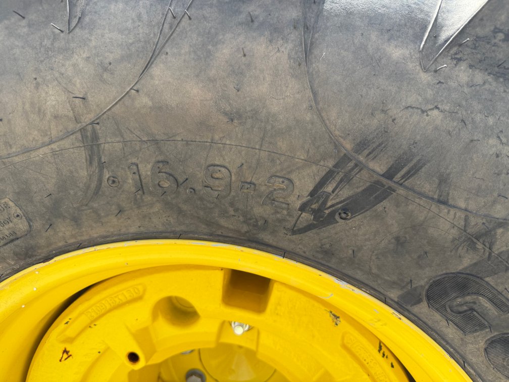 Image for John Deere 5075E Ag Utility Tractor