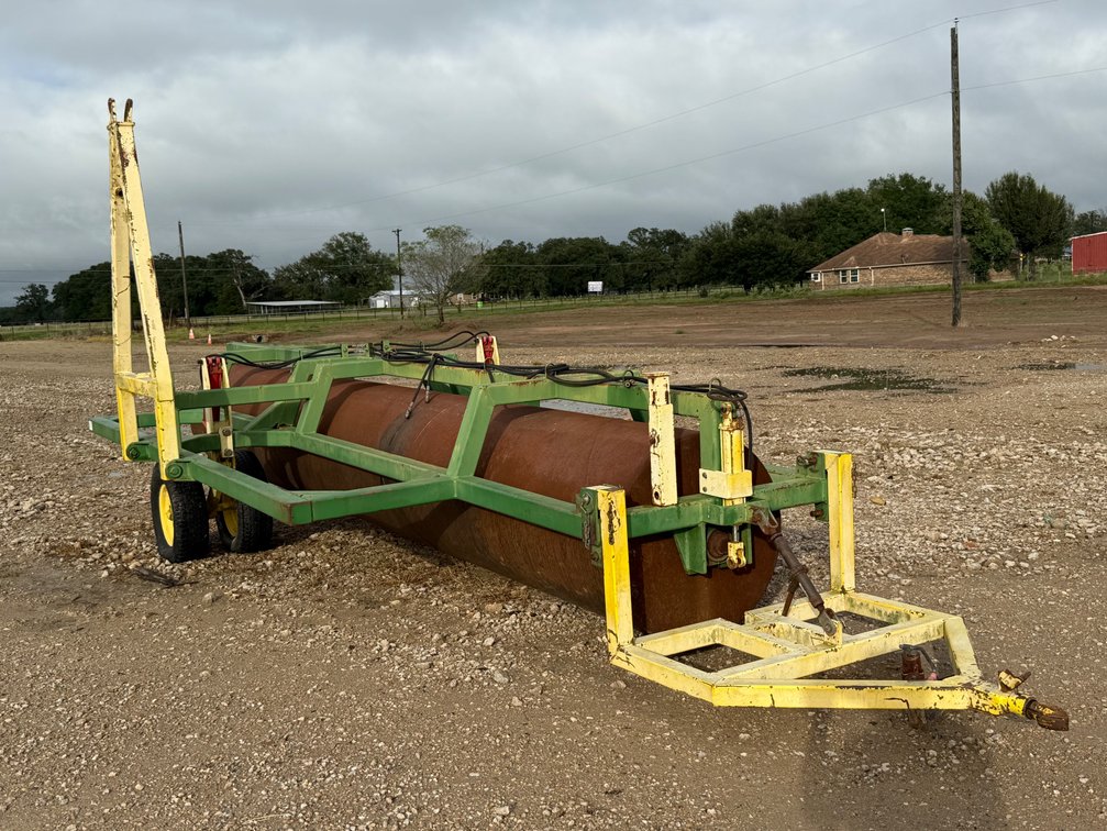 Image for 21’ Pull Type Drum Roller