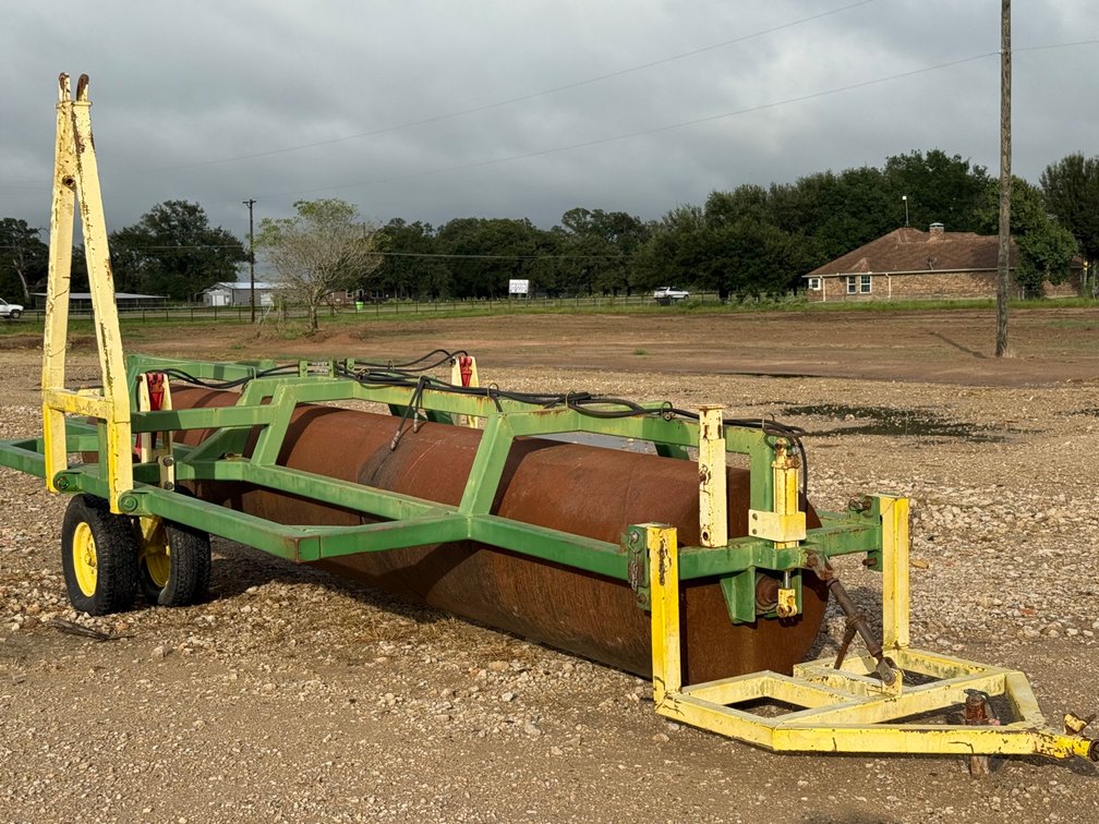 Image for 21’ Pull Type Drum Roller