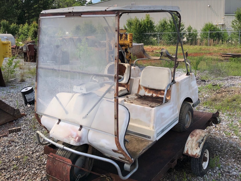 Golf cart