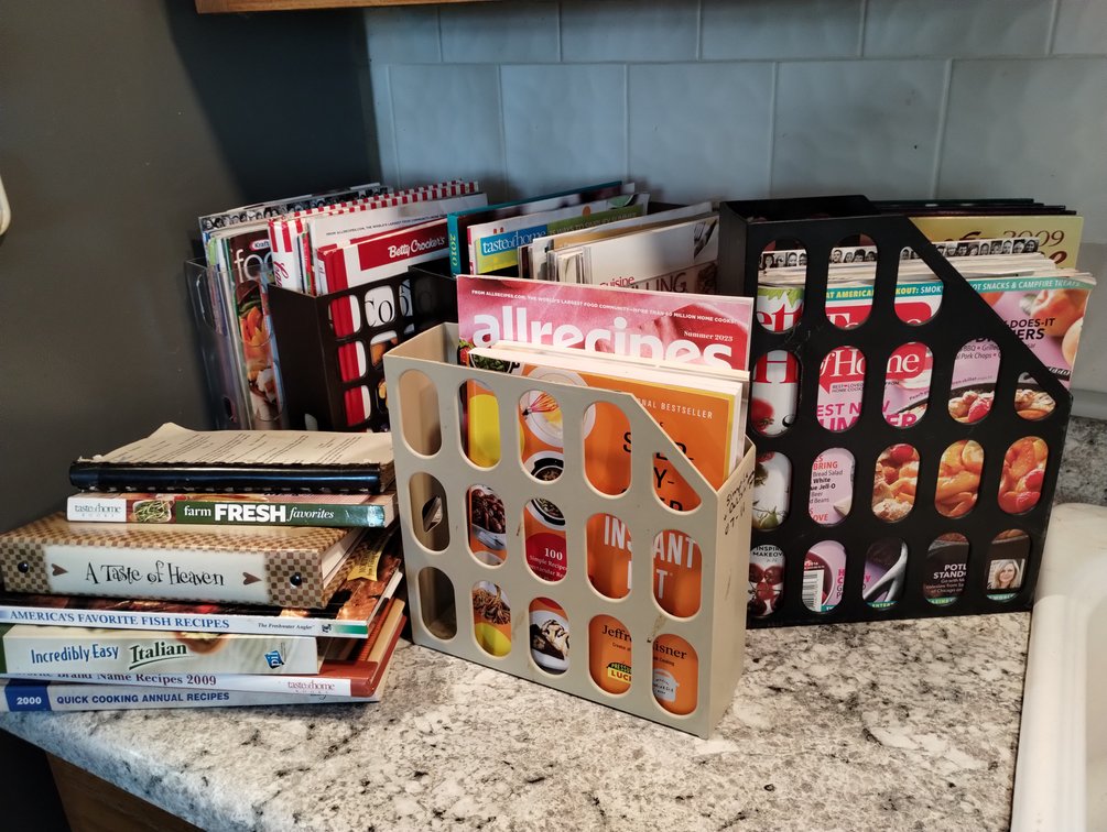 Large Tub of Cookbooks/ Cooking Mags