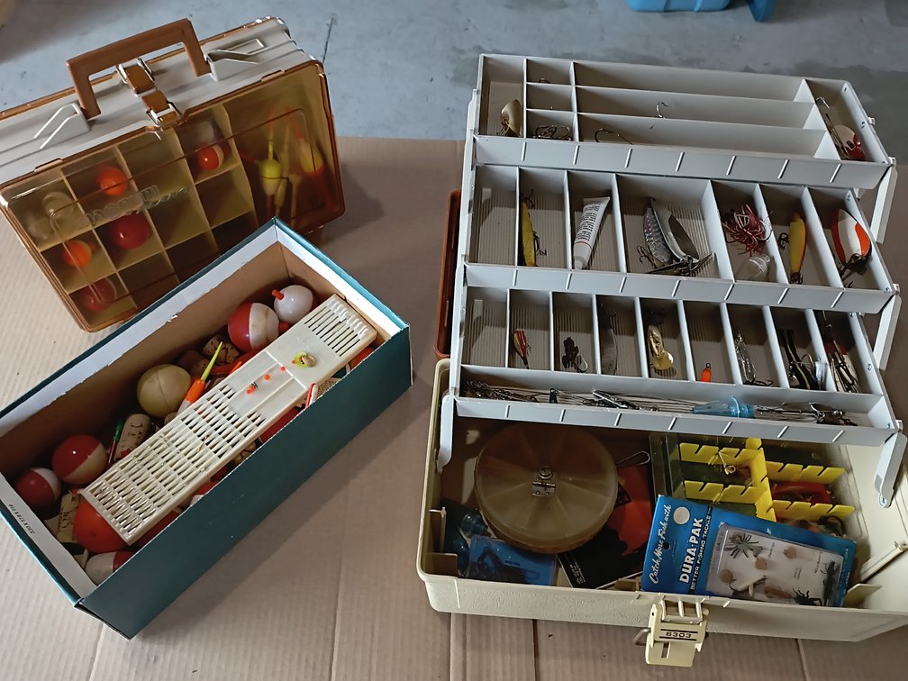 Vintage Fishing Lot