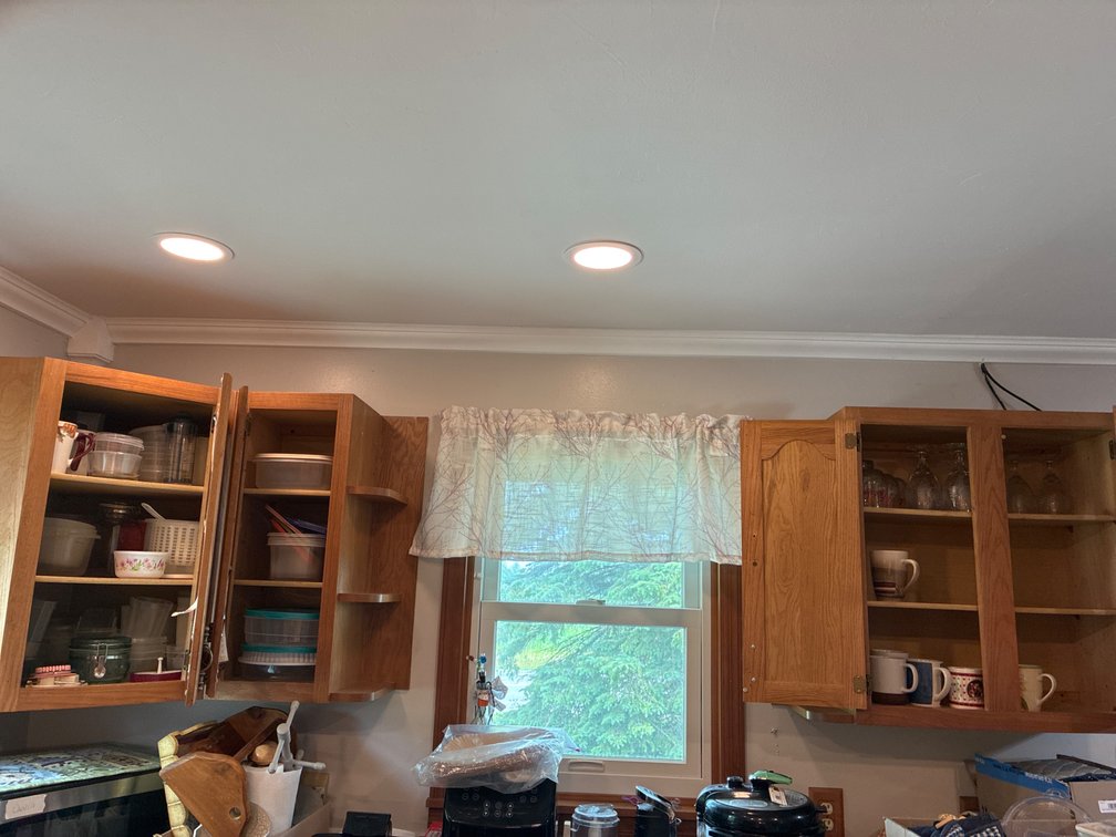 Upper Kitchen Cabinets Contents