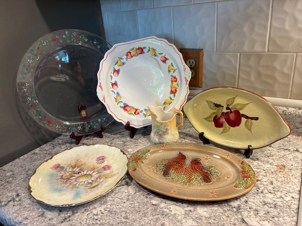 Assorted Dish Collections