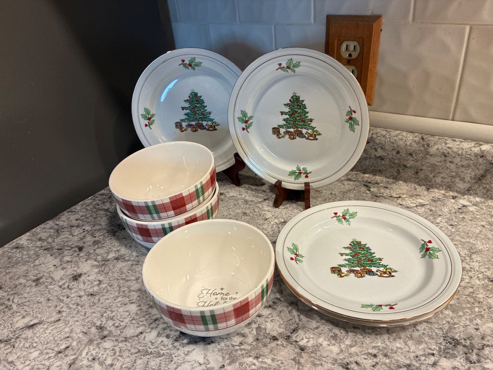 Holiday Hostess Pieces