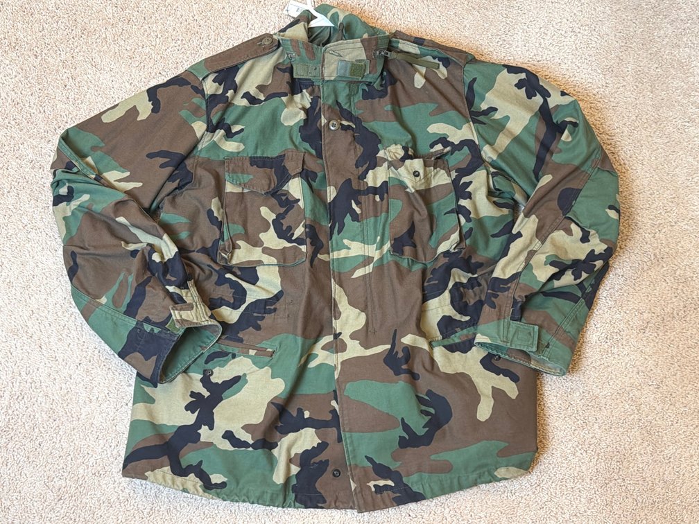 Military Size XL Camo Jacket