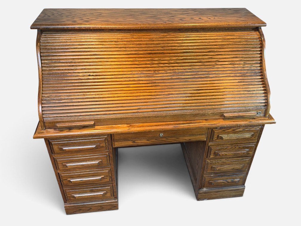 Oak Creek by Riverside Roll Top Desk