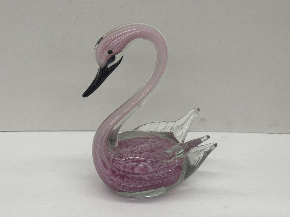 Art Glass Swan