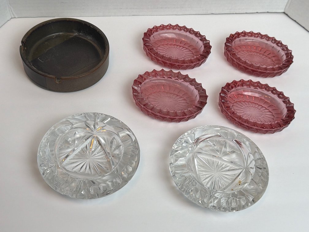 Glass & Ceramic Ashtrays