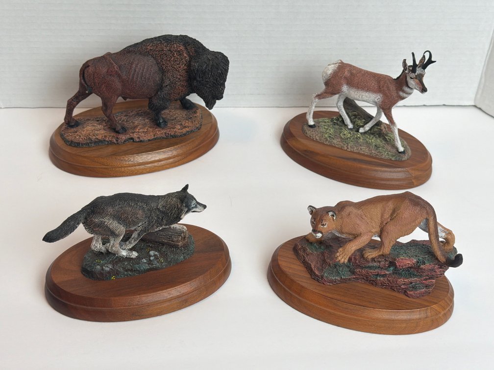 The Hamilton Collection Animal Decorators