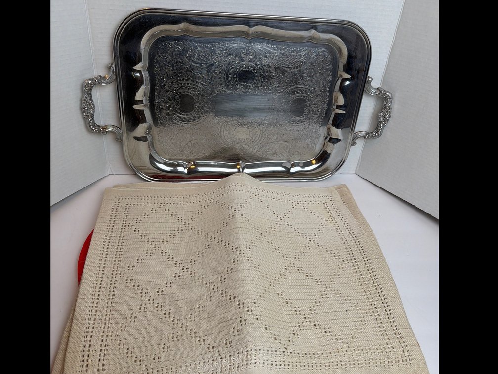Metal Serving Tray & Assorted Placemats