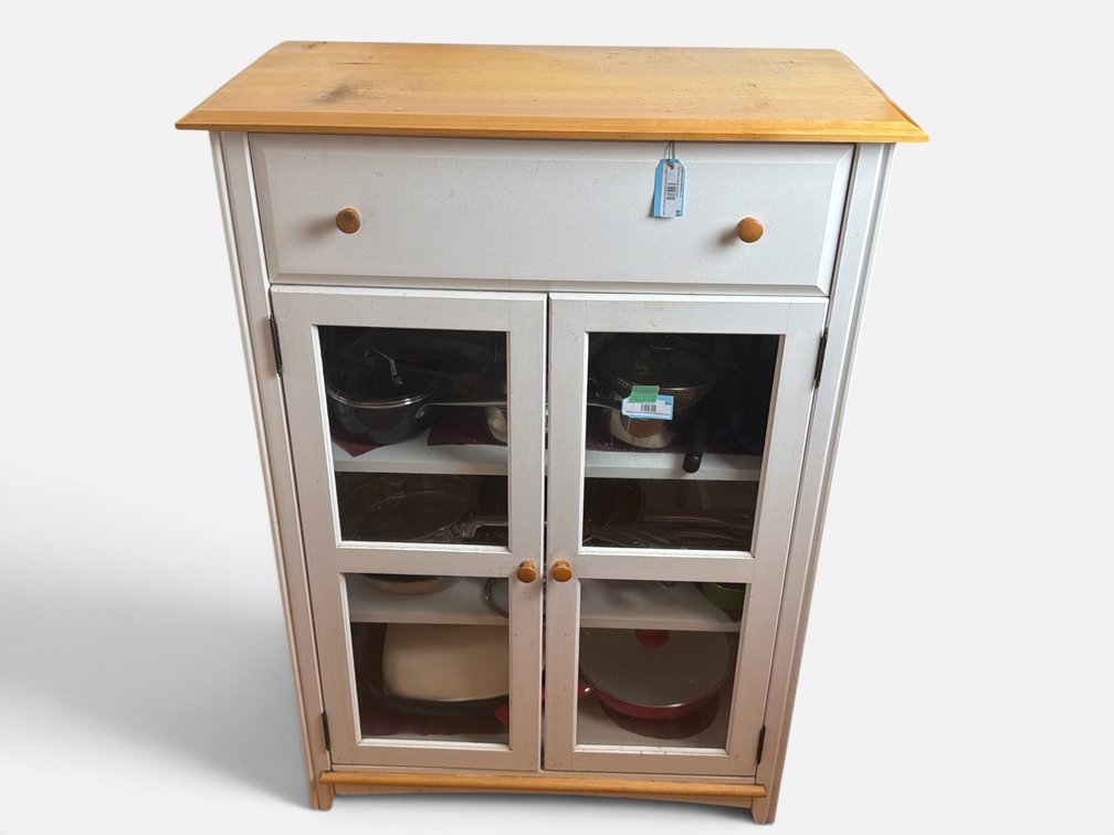White Cabinet