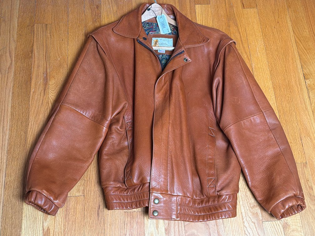 Mens Medium WB Place & Co Leather Jacket