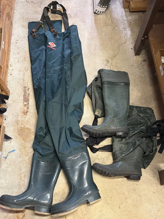 Mens Size 9/10 Waders