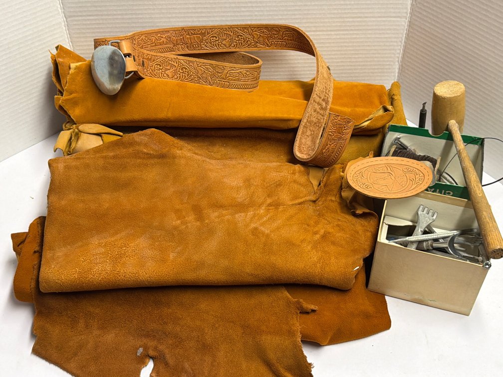 Leather Material & Craft Tools